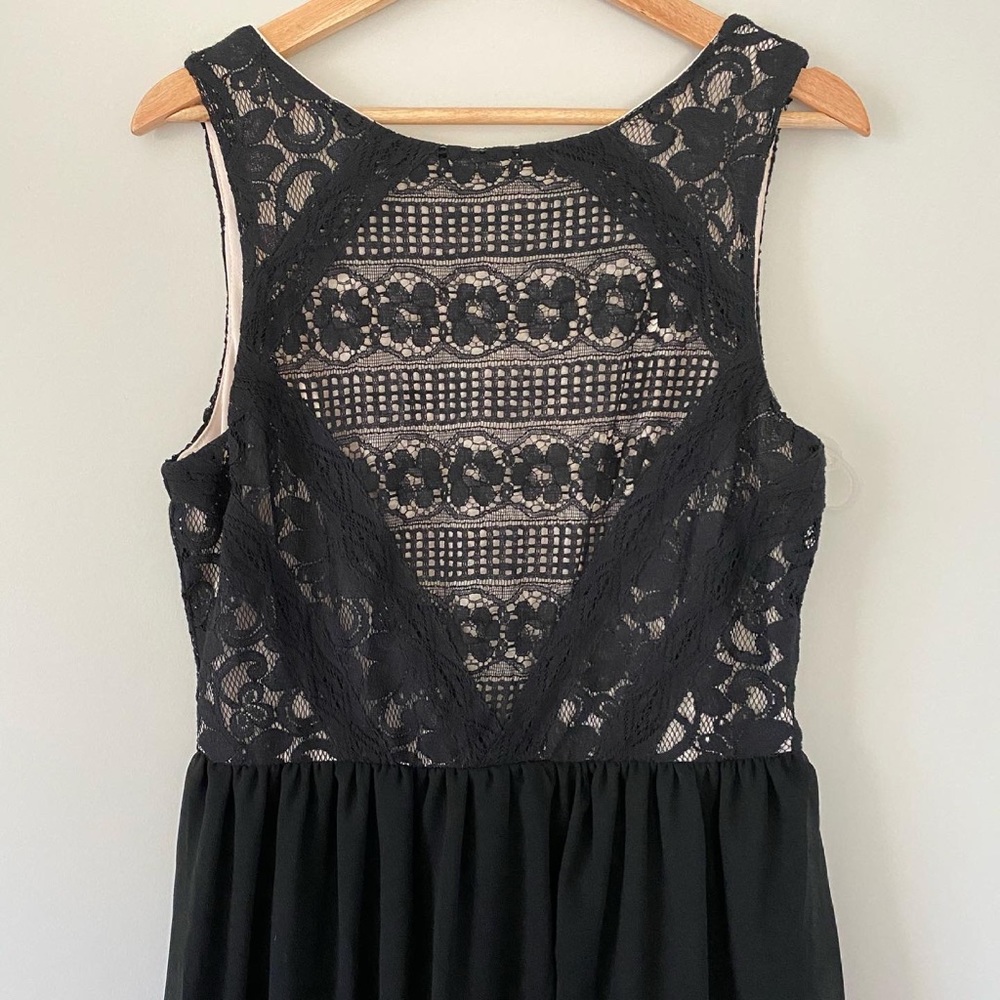 NWT Black Nude Lace Juniors Dress Large